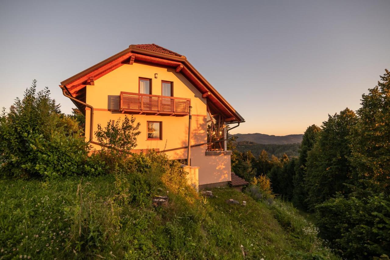 Holiday Home Razglednik Logatec Exteriér fotografie