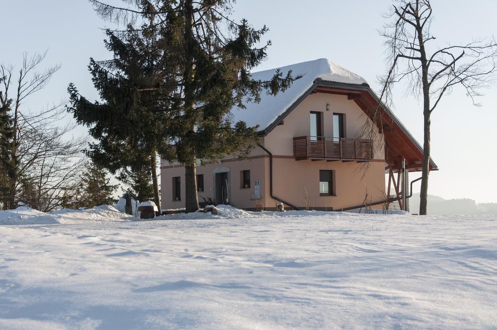 Holiday Home Razglednik Logatec Pokoj fotografie